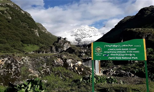 jomolhari trek